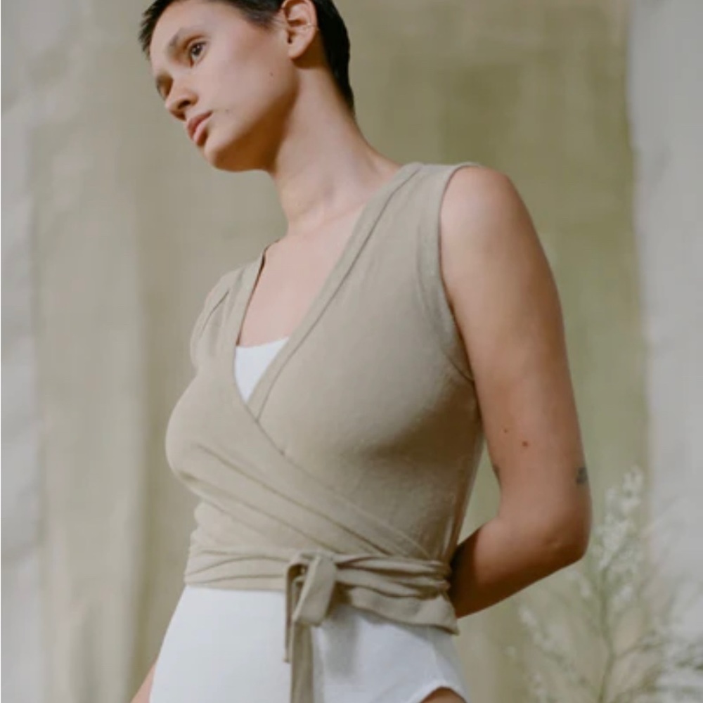 Ozma of California raw silk wrap top S natural